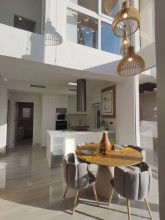 Brand new, luxurious villa in La Herrada